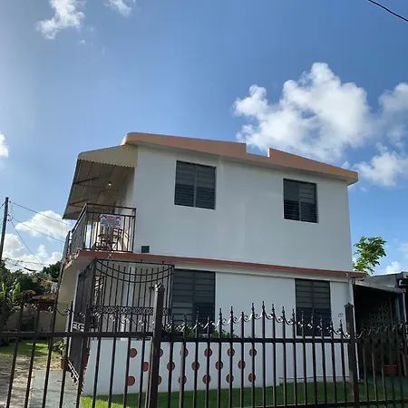Breezy 1 Bed Apt, Short Ride From Airport And Beach
